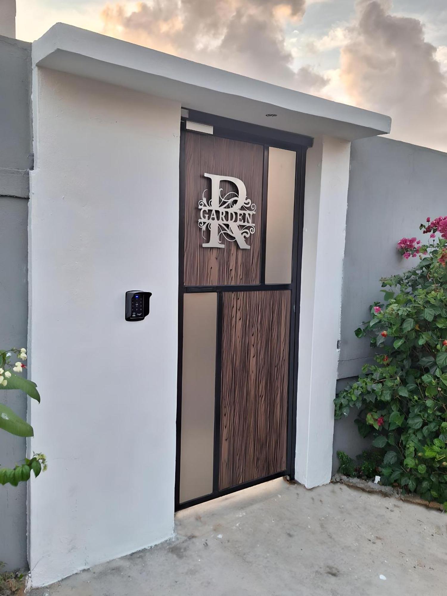 R Garden Villa Au Calme De Baie Du Tombeau, Appartement Familiale De 3 Chambres Et Cuisine Εξωτερικό φωτογραφία