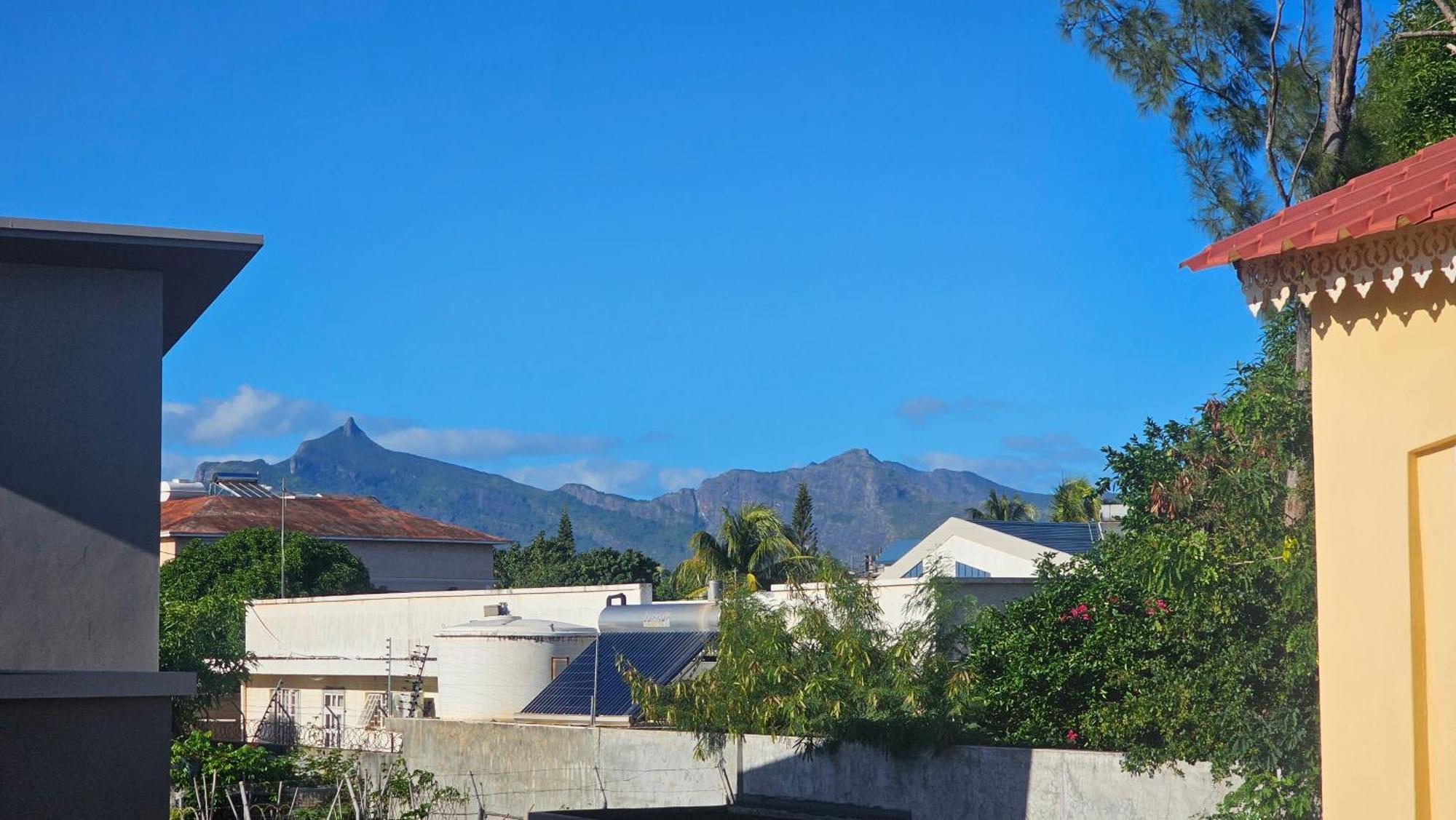 R Garden Villa Au Calme De Baie Du Tombeau, Appartement Familiale De 3 Chambres Et Cuisine Εξωτερικό φωτογραφία
